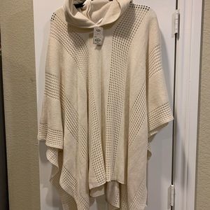 Hooded poncho